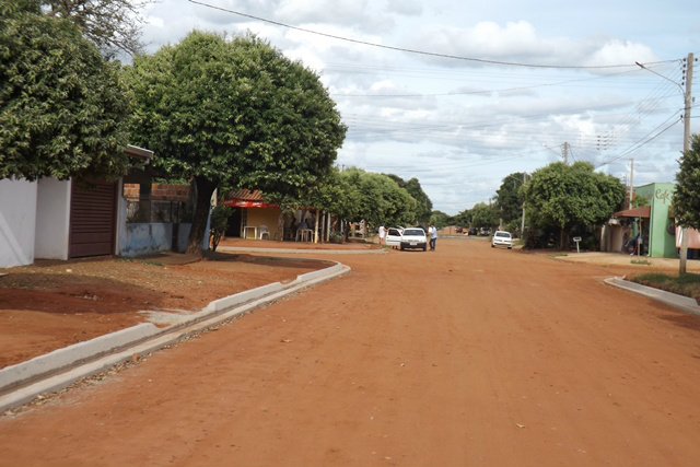 Obra inacabada da gestão de Márcia vira transtorno para moradores 