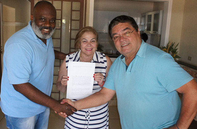 Rádio Caçula e vereador Renée fazem denúncia ao MPE para investigar Márcia Moura