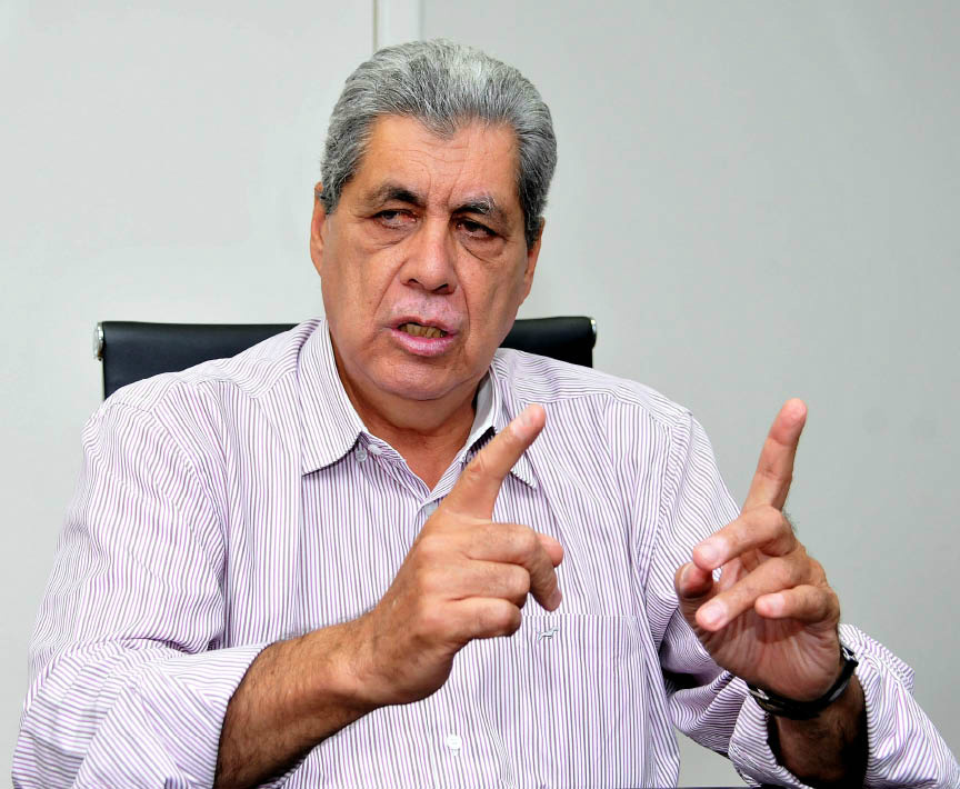André diz a correligionários que só não será candidato se 'morrer'