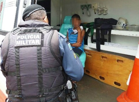 Brincadeira entre irmãos deixa adolescente de 12 anos ferido; SAMU fez o resgate 