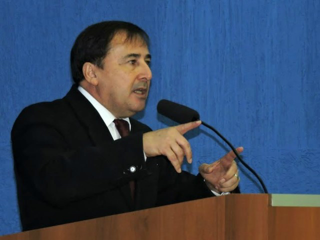 Gilmar convoca população para protestar contra reformas 