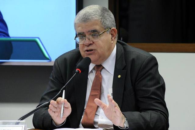 Comissão encerrará discussão da reforma da Previdência na terça-feira Comissão encerrará discussão da reforma da Previdência na terça-feira