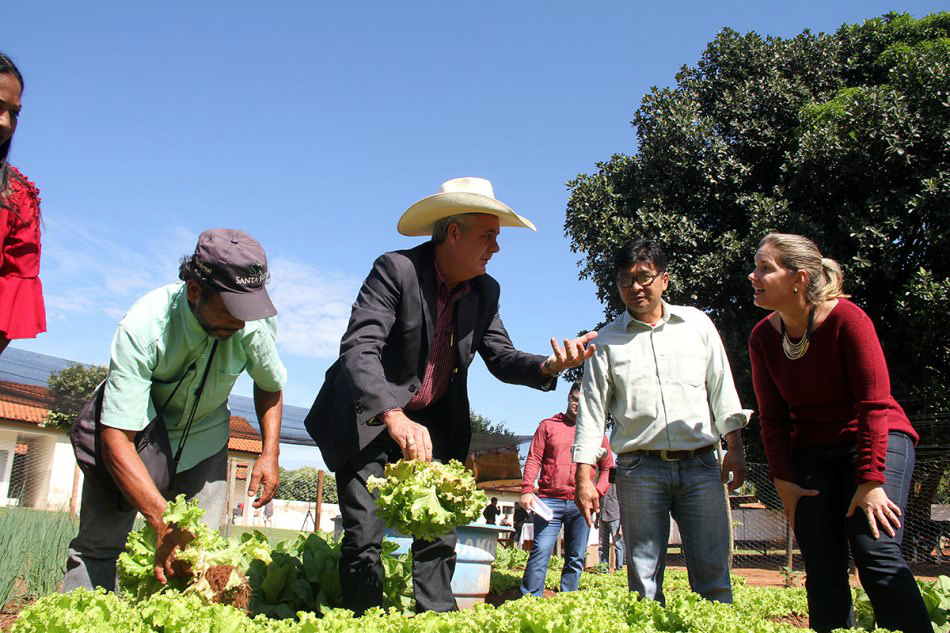 Assistência Social entrega horta “Cultivando Saberes” do Centro POP