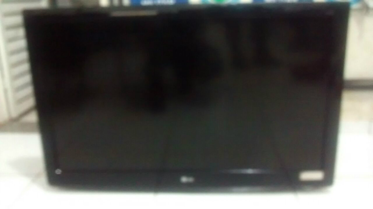 “Lambreca” é preso com TV possivelmente furtada na região do Interlagos e Alto da Boa Vista “Lambreca” é preso com TV possivelmente furtada na região do Interlagos e Alto da Boa Vista