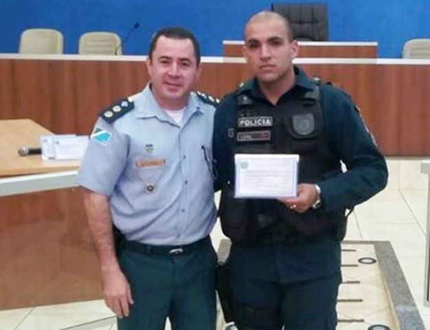 Comandante realiza formatura geral com a tropa e premia os destaques do mês de abril