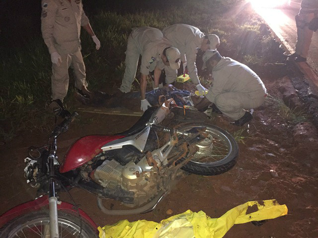 Motociclista que se acidentou no Km 76 da BR-262 foi socorrido ao hospital de Três Lagoas Motociclista que se acidentou no Km 76 da BR-262 foi socorrido ao hospital de Três Lagoas