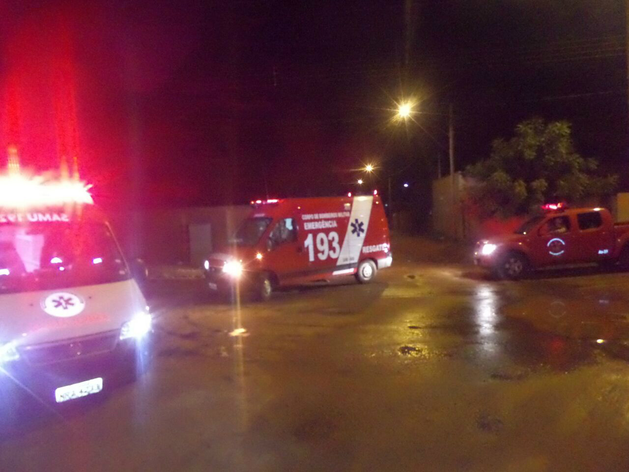 Trote em possível capotamento mobiliza viaturas de resgate do SAMU e Corpo de Bombeiros 