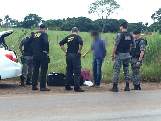 Veículos furam bloqueio do DOF e cerco policial é montado na BR-158 para prender traficantes 
