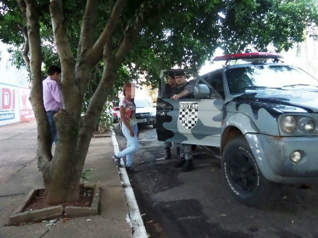 ROTAI atende chamado de briga entre mulheres no Centro da cidade ROTAI atende chamado de briga entre mulheres no Centro da cidade