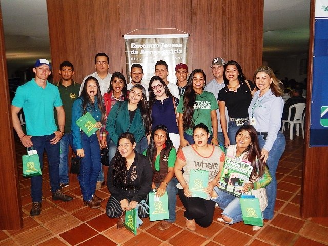Encontro de Jovens da Agropecuária reuniu mais de 300 pessoas Encontro de Jovens da Agropecuária reuniu mais de 300 pessoas