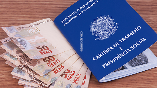 Mais de 1,8 milhão de trabalhadores ainda não sacaram abono salarial de 2015 Mais de 1,8 milhão de trabalhadores ainda não sacaram abono salarial de 2015