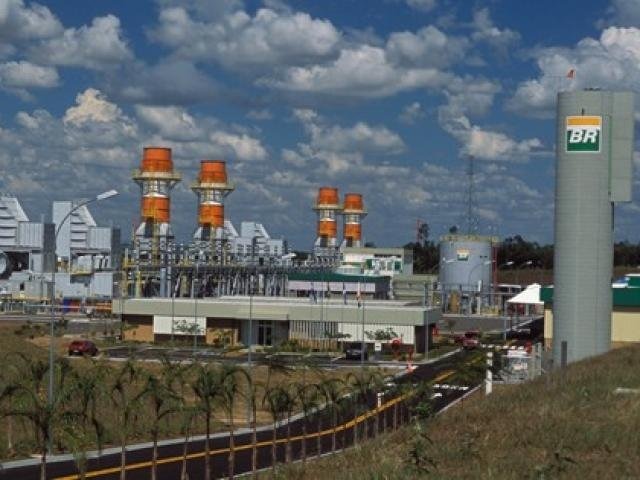 Petrobras deixa de importar 10 milhões de m³ diários de gás da Bolívia