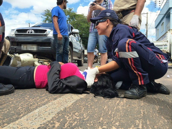 Pecuarista em Hilux se confunde com sinalização e causa acidente no bairro Lapa 