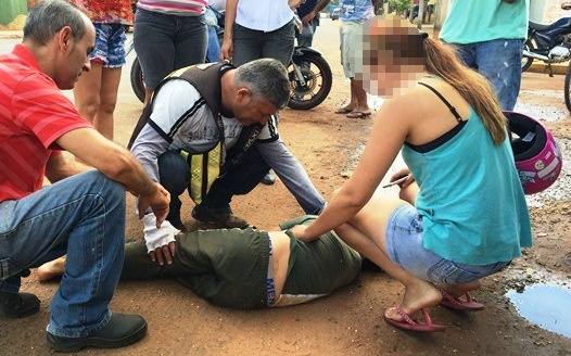Criança de 10 anos é atropelada por carro quando atravessava rua do Vila Alegre Criança de 10 anos é atropelada por carro quando atravessava rua do Vila Alegre