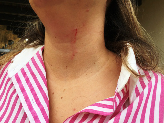 Professora universitária feita refém em assalto é agredida e amarrada no Jardim dos Ipês Professora universitária feita refém em assalto é agredida e amarrada no Jardim dos Ipês
