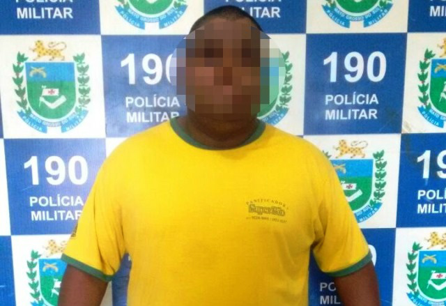 ROTAI detém “bicudo” com moto após fuga pelas ruas do bairro Santa Luzia ROTAI detém “bicudo” com moto após fuga pelas ruas do bairro Santa Luzia