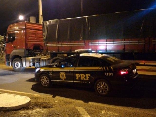 Carga avaliada em mais de R$ 1 milhão em cigarros foi trazida para a PF de Três Lagoas 