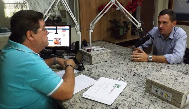 Empresário presta depoimento à comissão de inquérito nesta quinta-feira Empresário presta depoimento à comissão de inquérito nesta quinta-feira