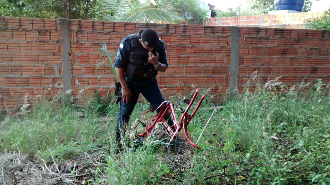 Polícia Militar descobre desmanche ao lado da Lagoa Maior 