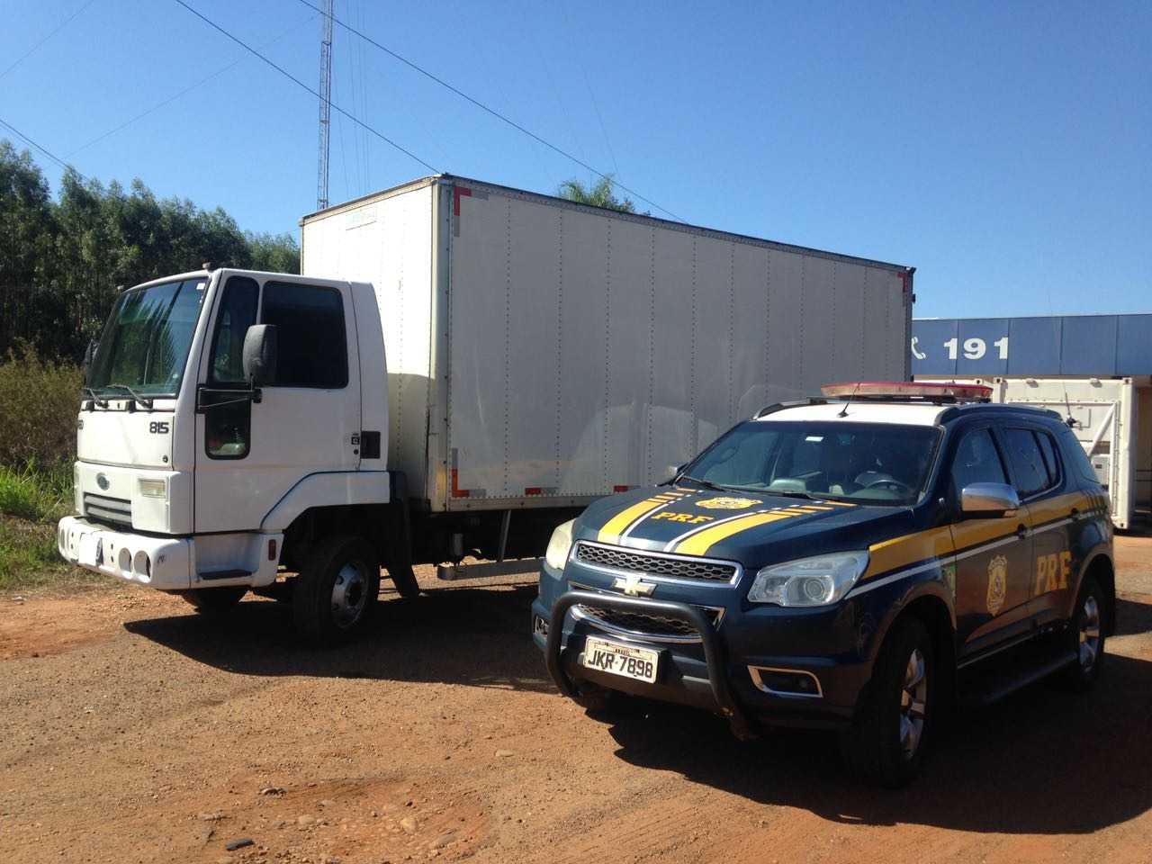 PRF apreende em Três Lagoas caminhão clonado que iria para Sinop/MT