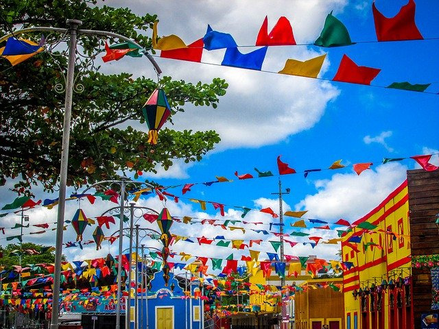 Em época de festas típicas, Trânsito faz alerta sobre interdição de ruas