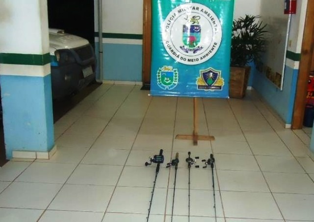 PMA prende dois pescadores paulistas pescando em local proibido