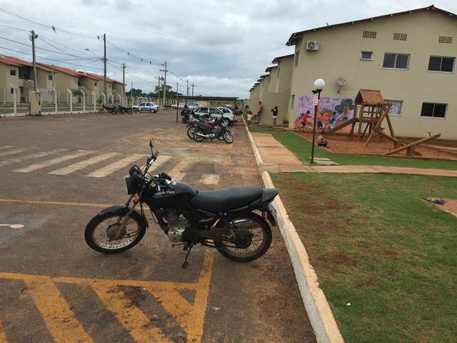 Em buscas pelo Residencial Novo Oeste, Rotai encontra moto roubada Em buscas pelo Residencial Novo Oeste, Rotai encontra moto roubada