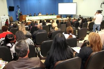 Três Lagoas recebe participantes da Conferência de Vigilância em Saúde Três Lagoas recebe participantes da Conferência de Vigilância em Saúde