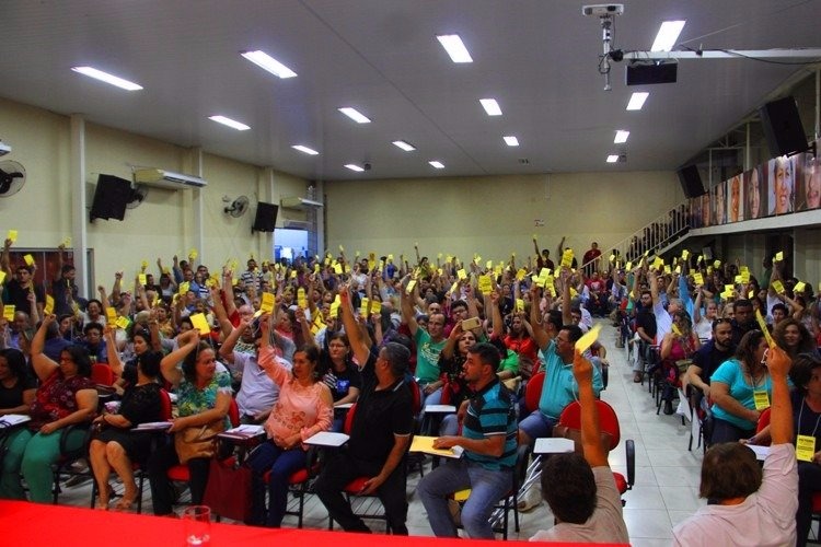 Assembleia da Fetems põe fim à greve de professores em Mato Grosso do Sul
