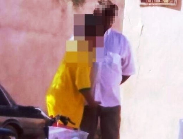 Ambulante de 66 anos é preso por abusar de criança de 11 anos no meio da rua Ambulante de 66 anos é preso por abusar de criança de 11 anos no meio da rua