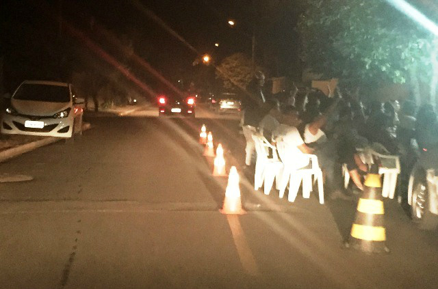 Moradores indicam perigo em realização de cultos no bairro Vila Terezinha