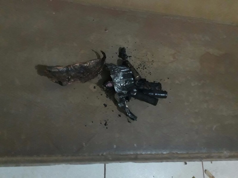 Cartuchos escondidos em saco de carvão explodem durante churrasco no Paranapungá