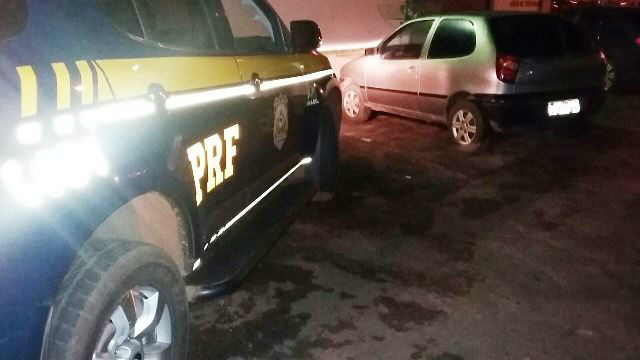 PRF registra dois casos de CNHs falsas nesta véspera de feriado 
