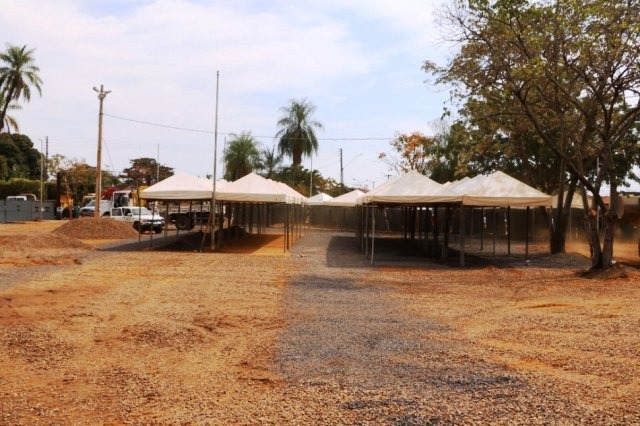 Pátio da NOB está quase pronto para receber a 29ª Festa do Folclore Pátio da NOB está quase pronto para receber a 29ª Festa do Folclore