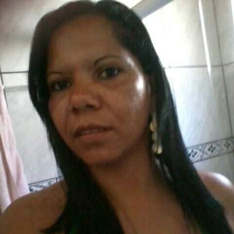 Ex que matou com mais de 13 facadas mulher na frente da filha é condenado a 18 anos Ex que matou com mais de 13 facadas mulher na frente da filha é condenado a 18 anos