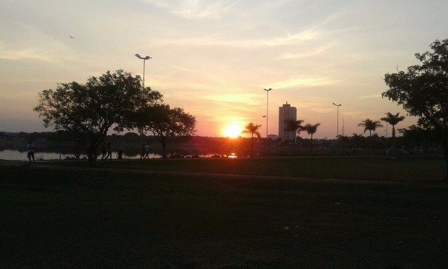 Previsão para hoje é tempo instável e queda da temperatura na segunda