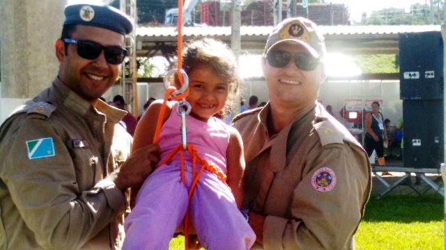 5º Grupamento do Corpo de Bombeiros participa de apresentações no “Arena Mix”