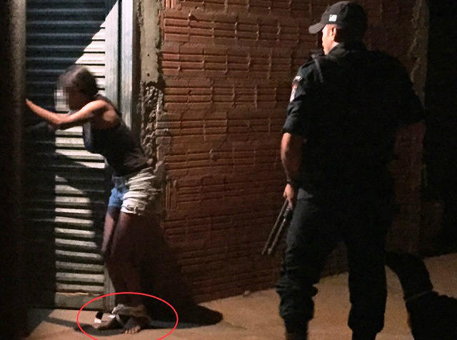 Mulher que “surtou” é amarrada pelo ex-namorado após quebrar residência no Jd. Oiti 