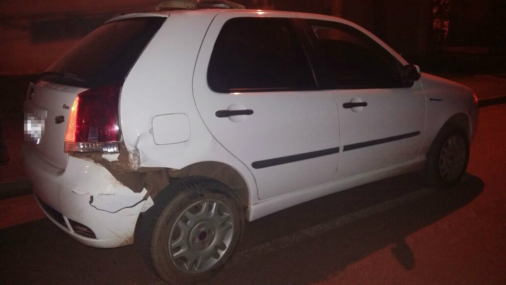 Motorista supostamente embriagado deixa local de acidente