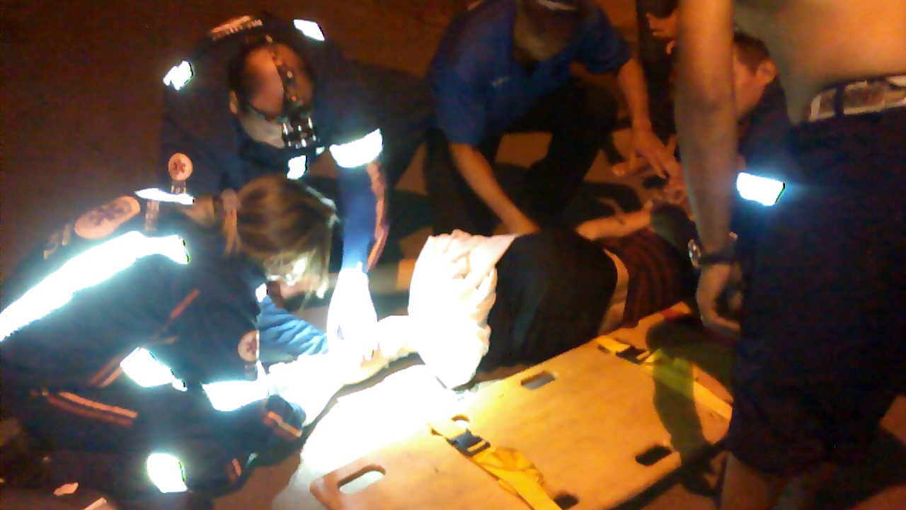 Idosa é atropelada por motociclista no Ipacarai