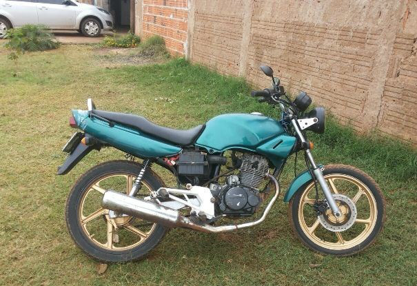 ROTAI recupera moto furtada no bairro Vila Nova ROTAI recupera moto furtada no bairro Vila Nova