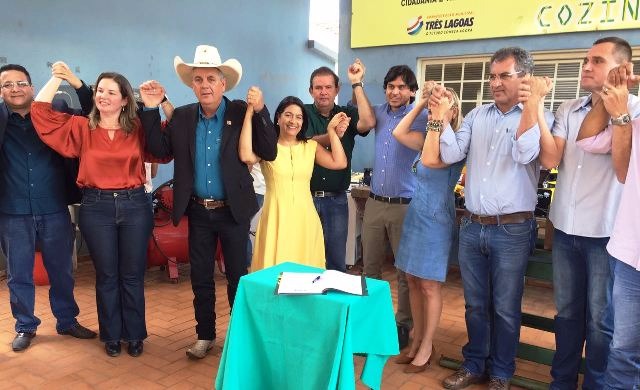 Deputado Eduardo Rocha entrega equipamentos para Assistência Social de Três Lagoas