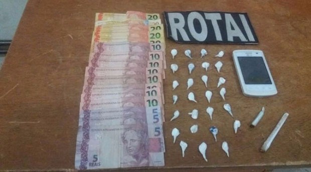Jovem preso pela ROTAI revelou que venderia drogas em casa noturna de Três Lagoas