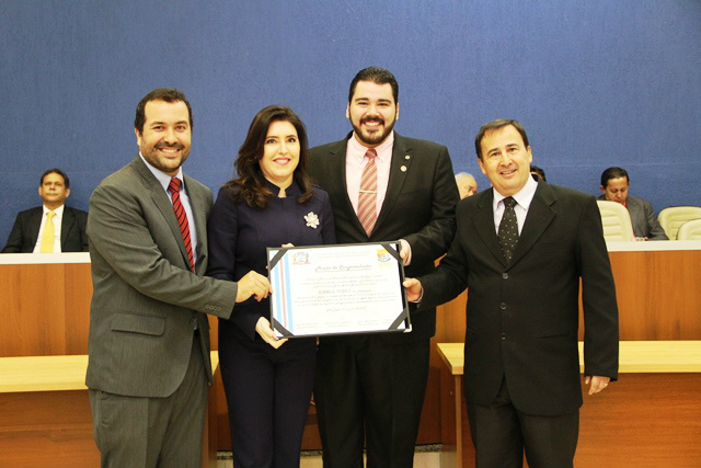 Solenidade marca homenagem aos prefeitos dos 100 anos de Três Lagoas