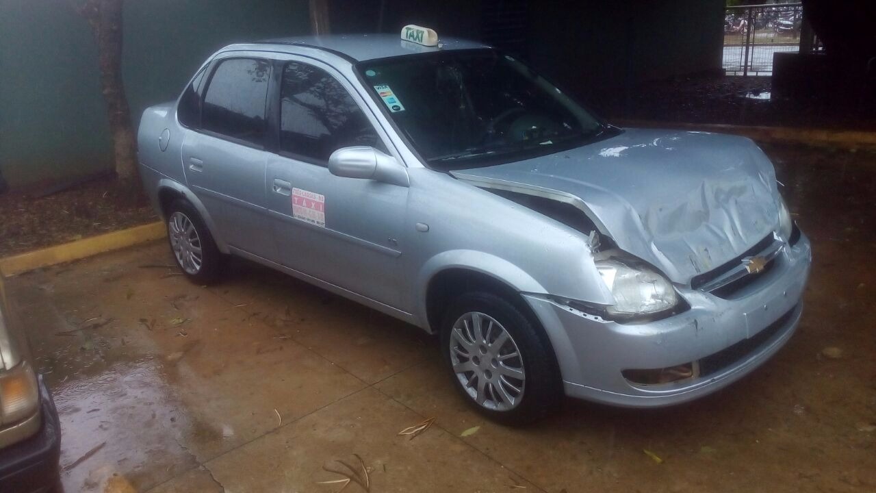 Em Três Lagoas, Taxista é sequestrado, preso em porta-malas e veículo é utilizado em tentativa de roubo Em Três Lagoas, Taxista é sequestrado, preso em porta-malas e veículo é utilizado em tentativa de roubo