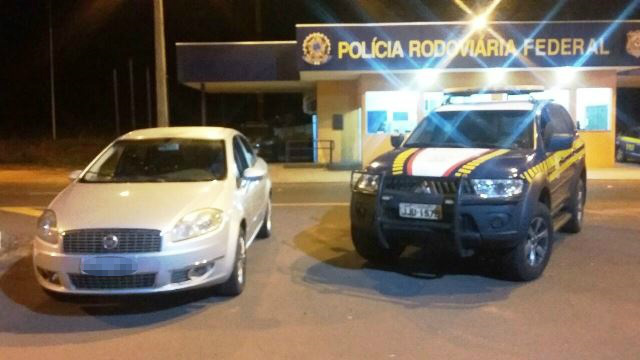 Carro furtado em MG é recuperado em rodovia de Três Lagoas 