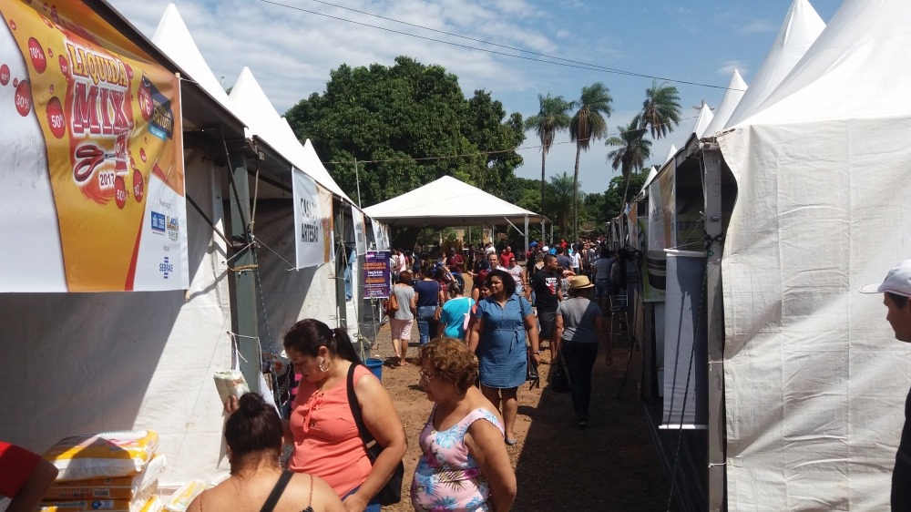 Sucesso de público e de vendas Liquida Mix reúne mais de 8 mil pessoas na NOB