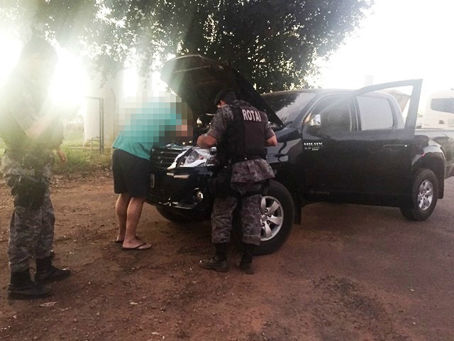 Donos de boate são detidos com camionete roubada em São Paulo Donos de boate são detidos com camionete roubada em São Paulo