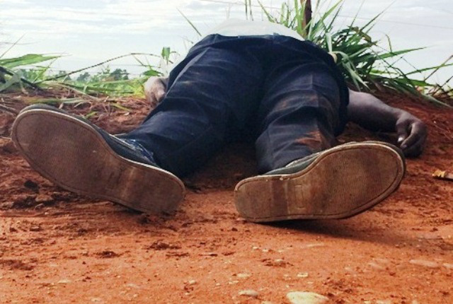 Vigilante de fábrica é encontrado morto após sair do trabalho Vigilante de fábrica é encontrado morto após sair do trabalho