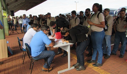 Trabalhadores e indústria não  fecham acordo de reajuste salarial